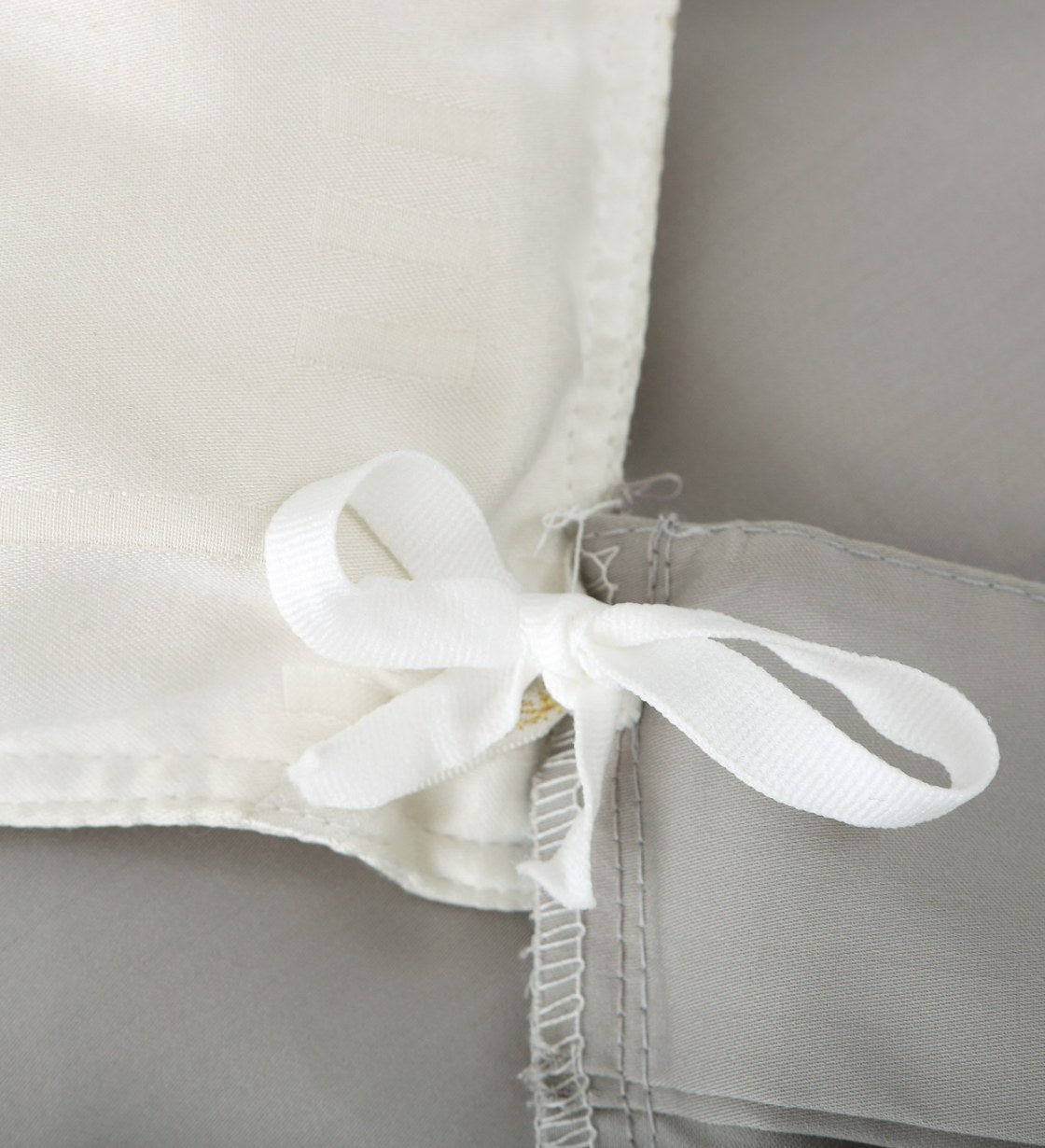 1300 Threads Uplift-Dry & Glow Series - Phantom Grey (AU005)