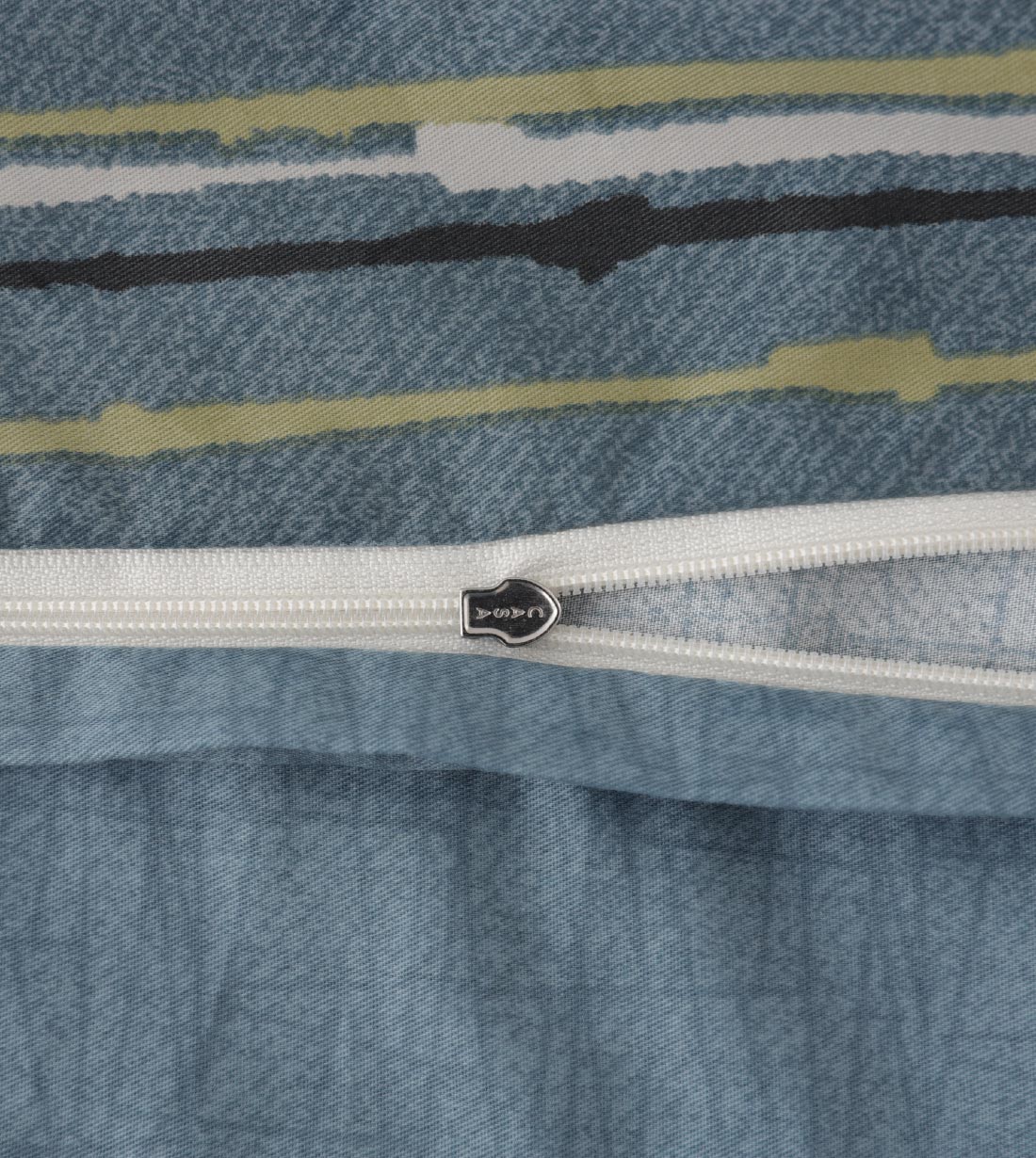 850 Threads Alluring Silky Series (AC003)