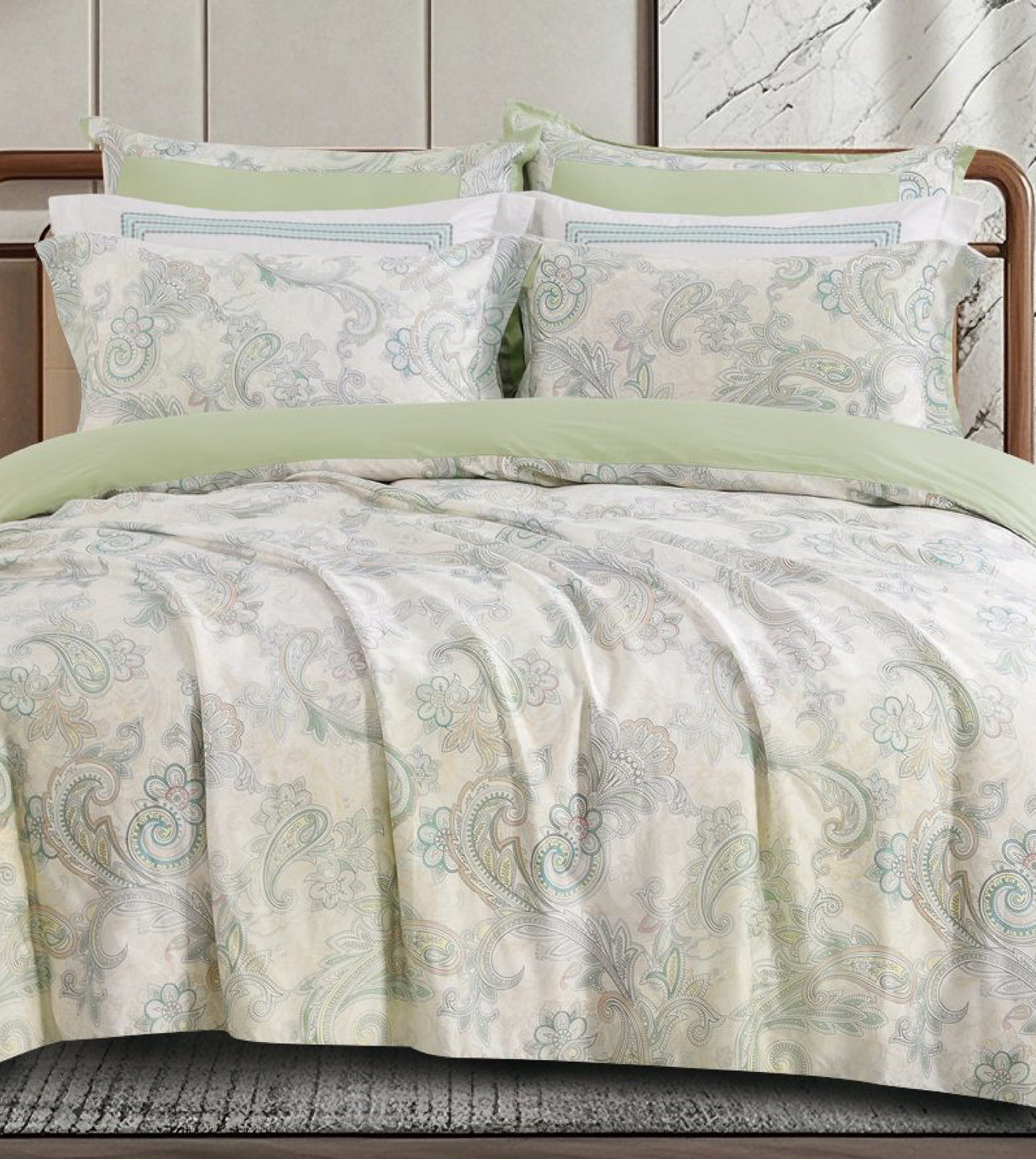 1300 Threads Magic Silk Series (AE003)