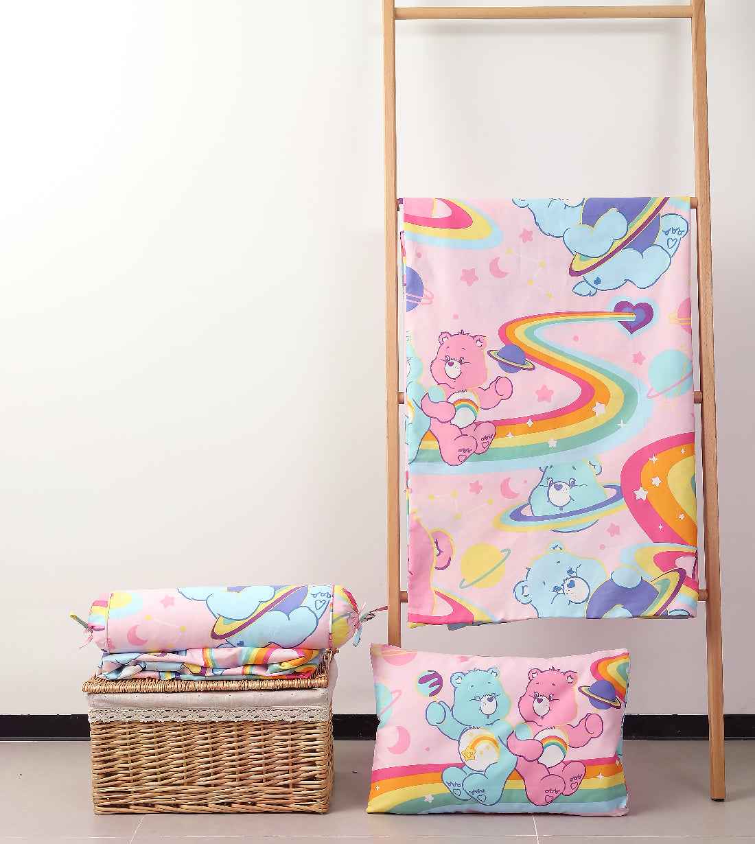 Care Bears 12 Pieces Baby Set (CR001BBS00)