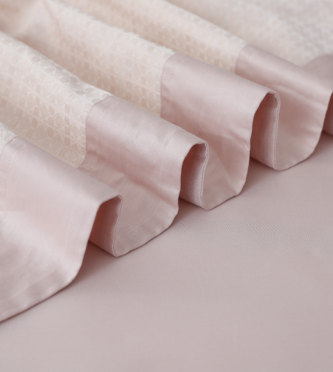 Catania Silver Thread Jacquard Series (JP301)