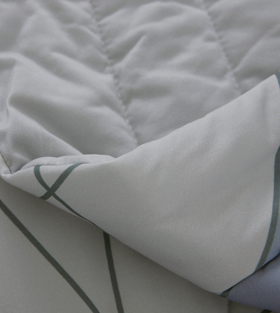 CuDry+ Antibacterial Knitted Quilt (KQ007ASQ)