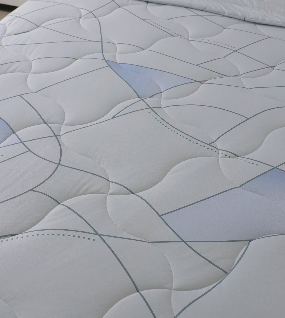 CuDry+ Antibacterial Knitted Quilt (KQ007ASQ)