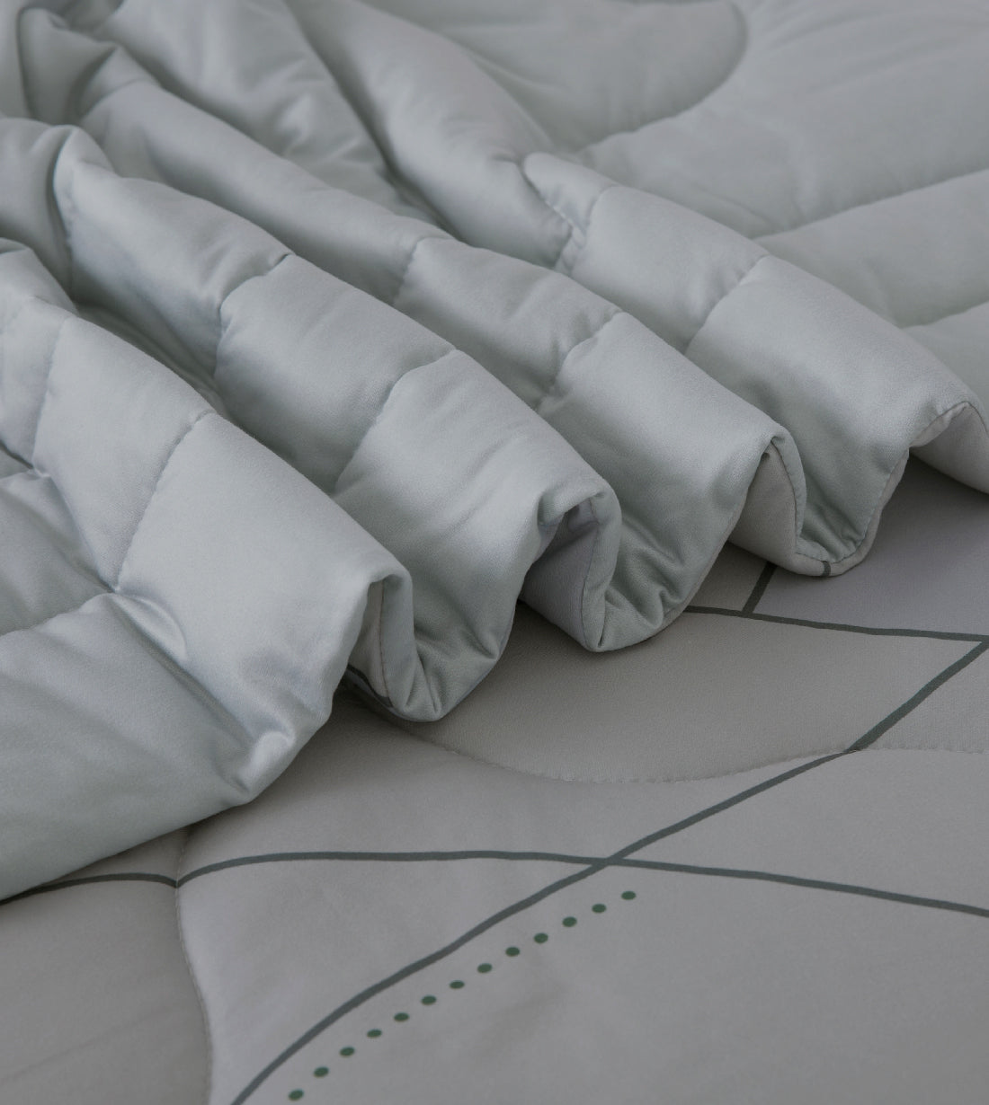 CuDry+ Antibacterial Knitted Quilt (KQ007ASQ)