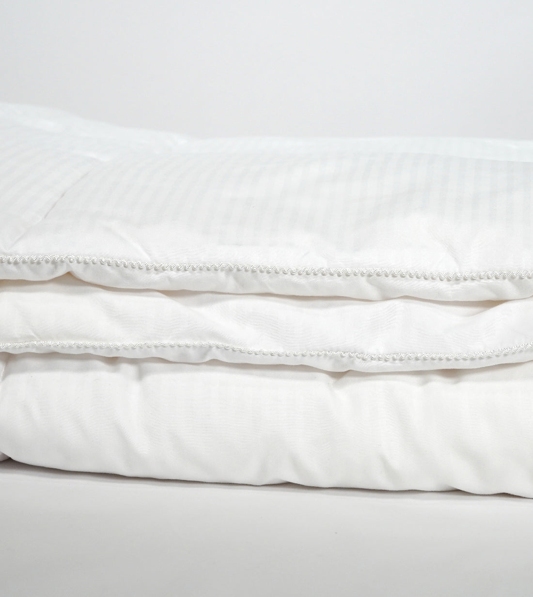 Regenerated Germproof Supreme Thermal Quilt (NP000IDQ)