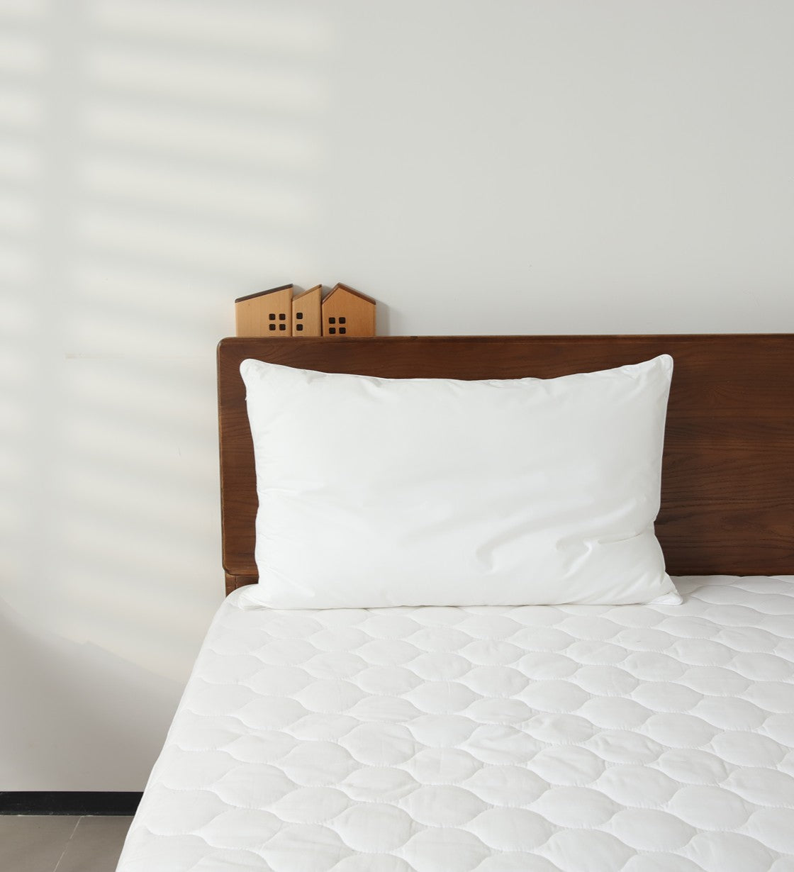 Adjustable PE hose Pillow (NPC00PPE19)