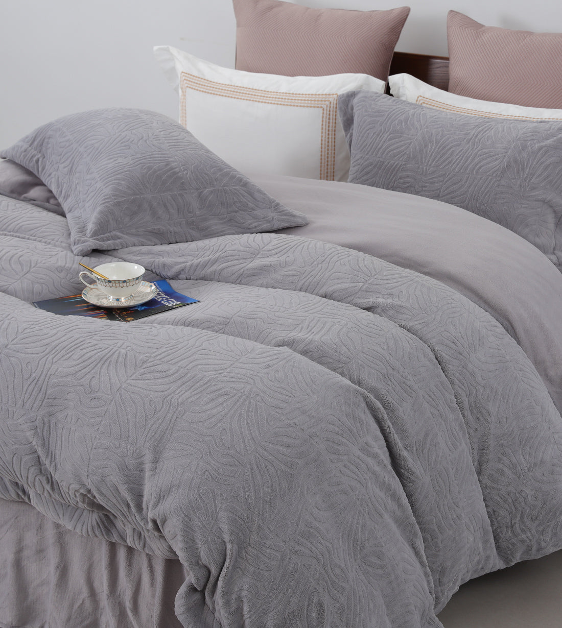 Soft Velvet Embossed Series (SD024)