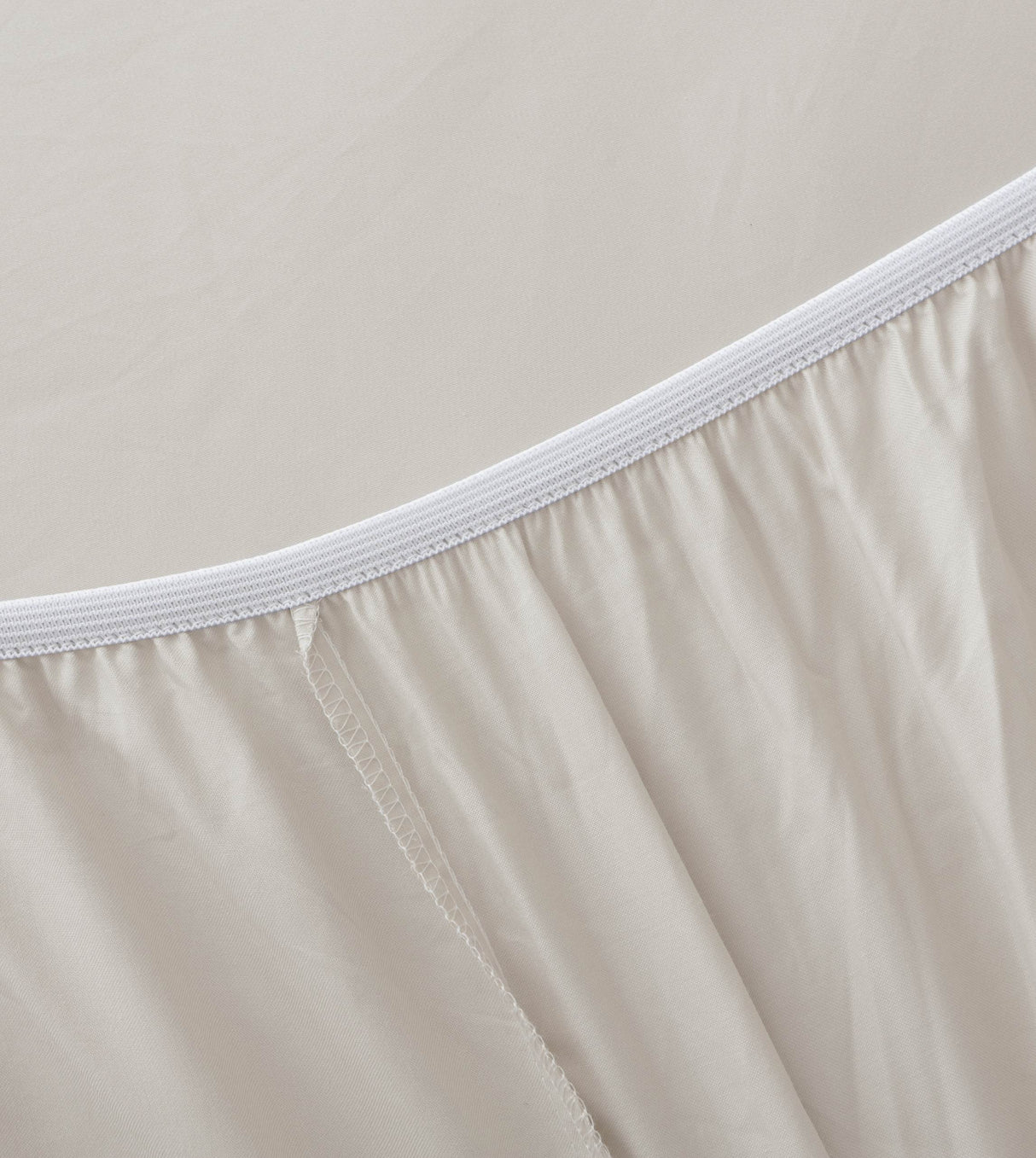 新年限定套裝-Sicili 1200針純色長絨棉床笠連枕袋 - 輕紗灰 (SP150FDS) 配 竹纖維抗菌爽膚被 (NP000BAQ) *套裝內已附送枕袋保護套1件