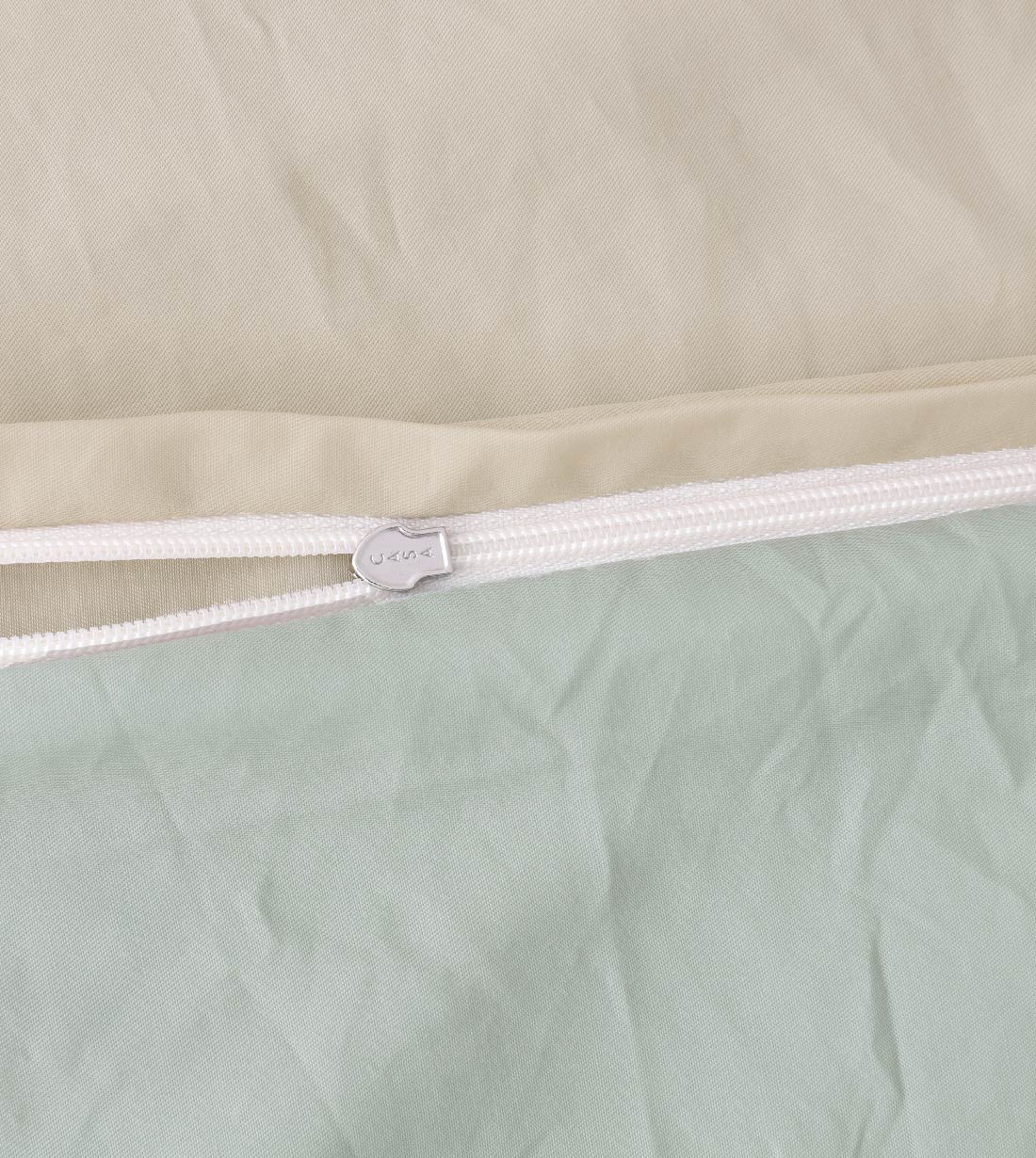 Sicili 1200 Threads IceFlow Series - Pale Green with Ash Grey (TP107)
