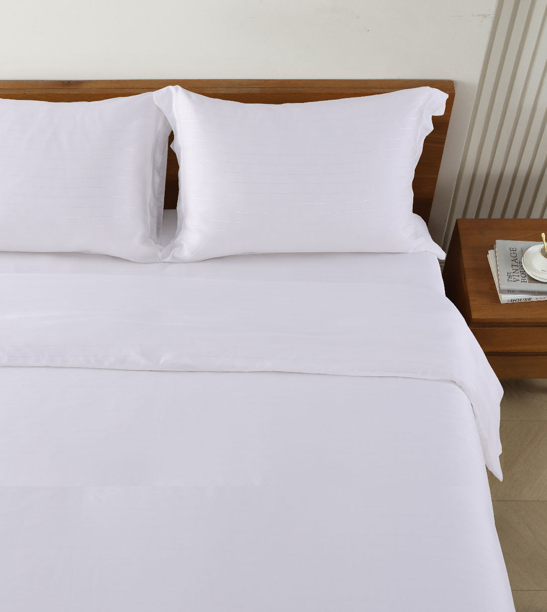 Sicili 1300 Threads Silver Ion TENCEL™ Series - Milky White (TT802)