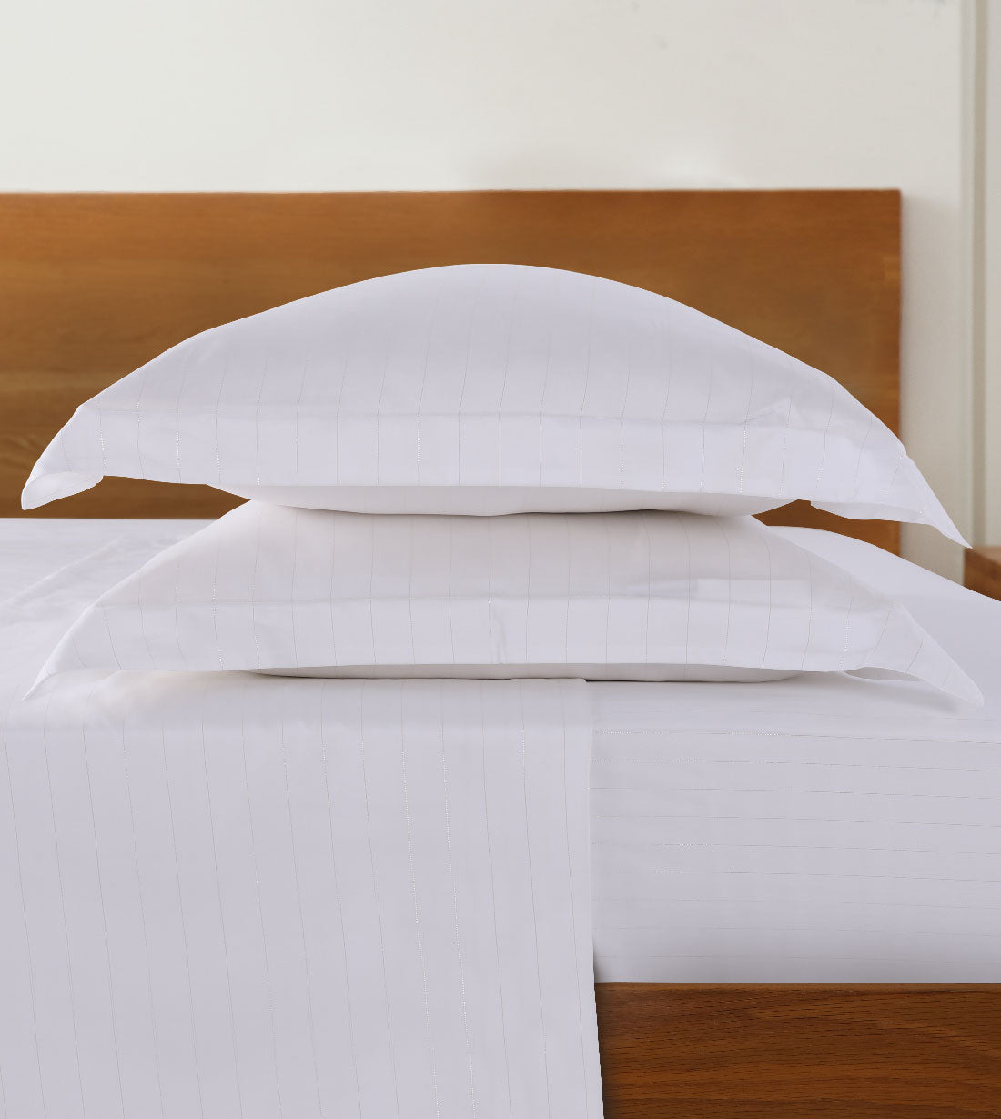 Sicili 1300 Threads Silver Ion TENCEL™ Series - Milky White (TT802)