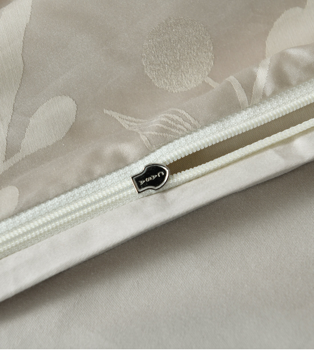 1690 Threads Count Pearl Silk Series (VB045)