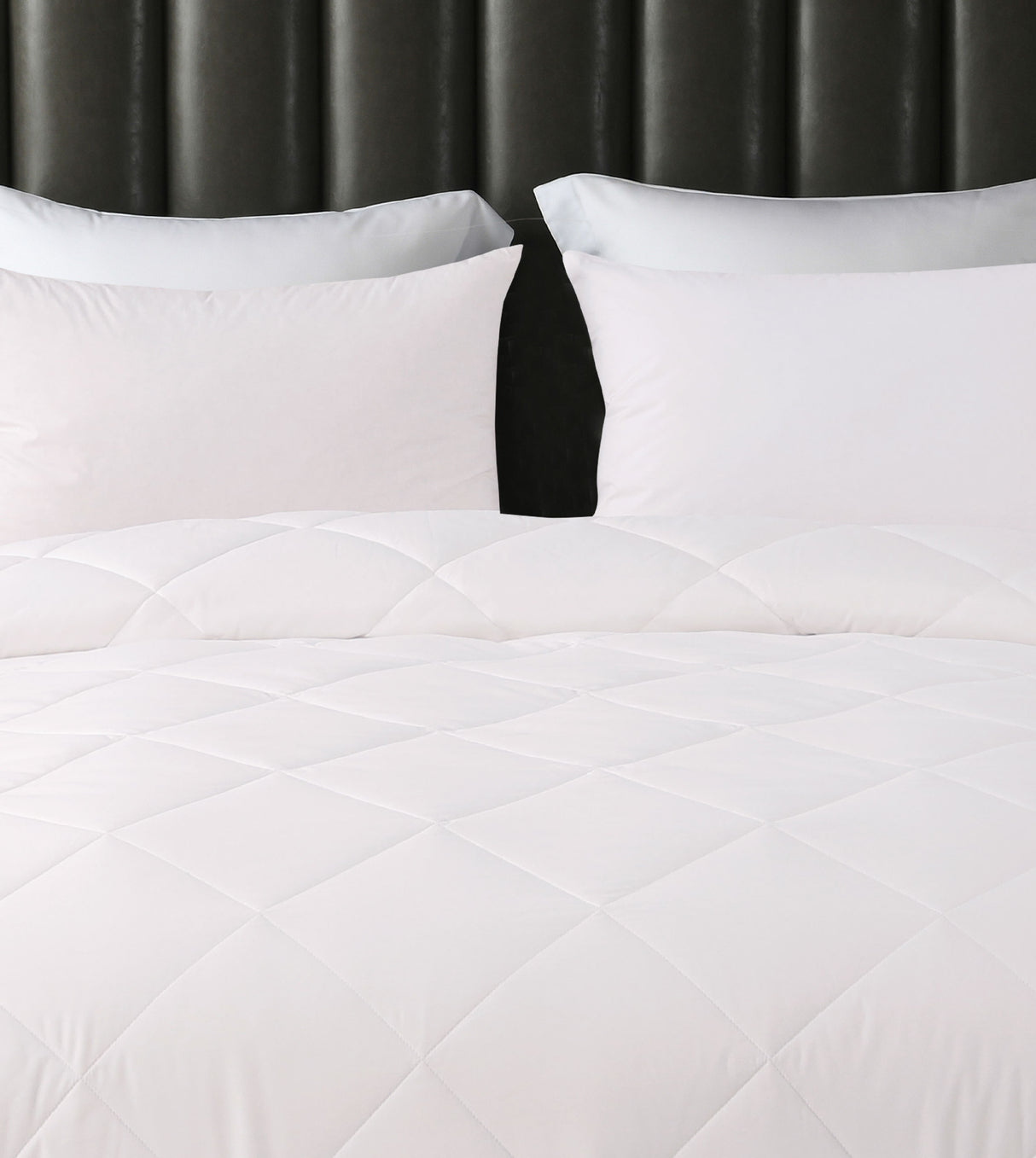 新年限定套裝-Sicili 1000針超柔全天絲™系列 (TC683) 配 CASA-V 竹炭大豆舒壓枕 (VP100BWS19) 配 CASA-V 竹炭大豆夏凉被 (VP000BCQ) *套裝內已附送枕袋保護套1件