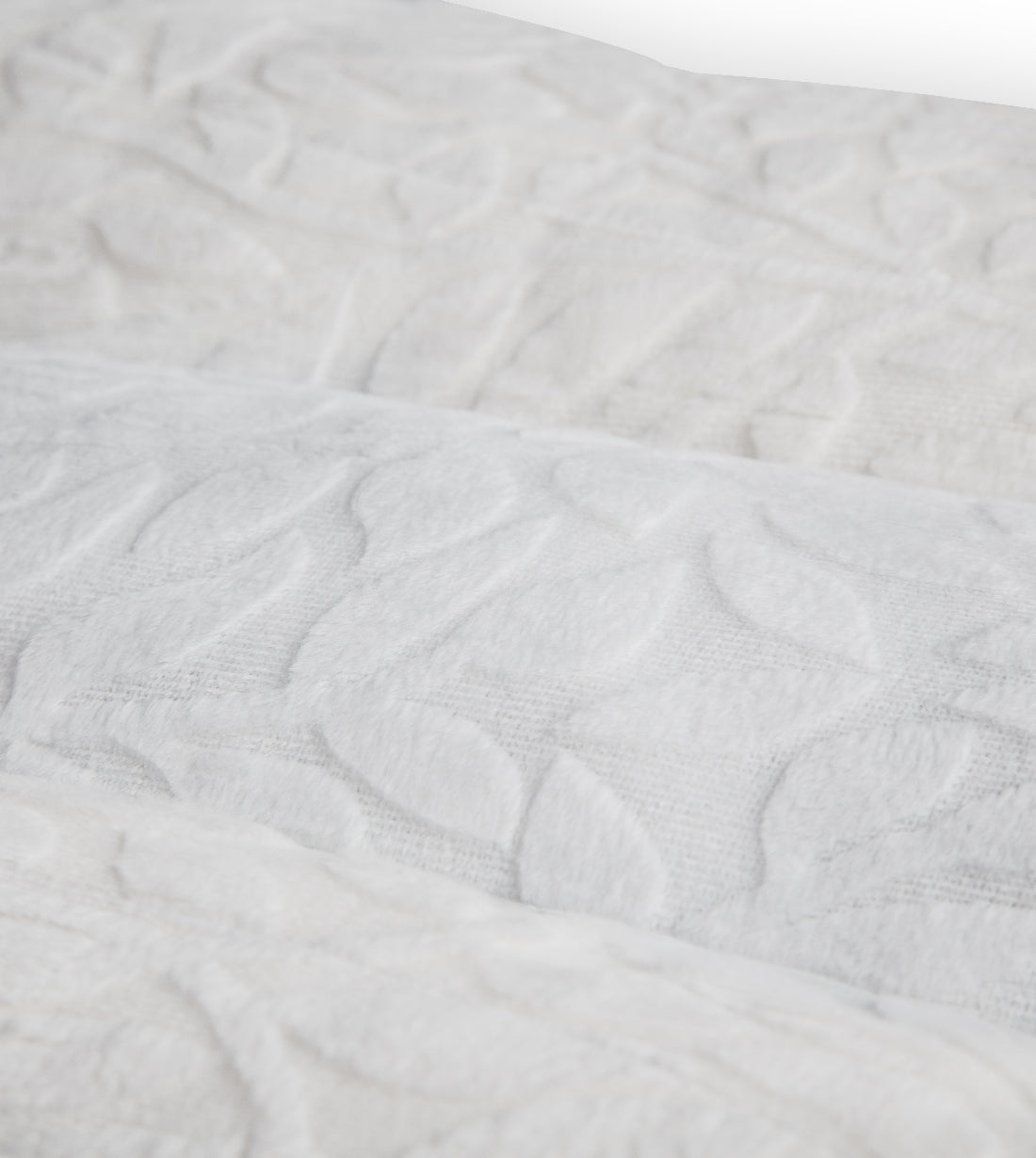 新年限定套裝-Sicili 1000針超柔全天絲™系列 (TC683) 配 CASA-V 竹炭大豆舒壓枕 (VP100BWS19) 配 CASA-V 竹炭大豆夏凉被 (VP000BCQ) *套裝內已附送枕袋保護套1件