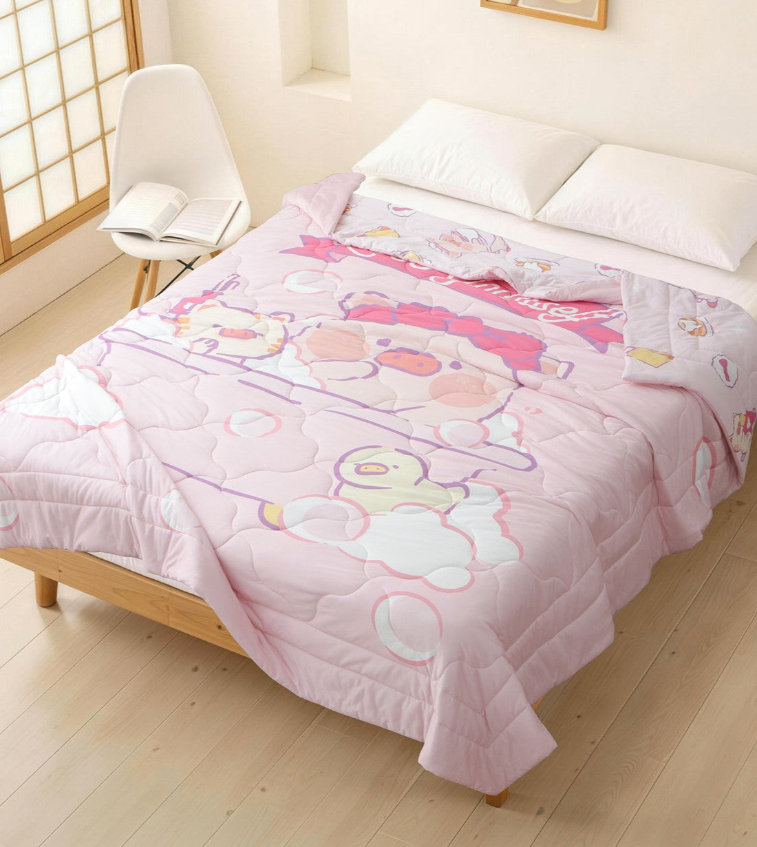 LuLu the Piggy Comfort All-Season Quilt (LU702SQQ)