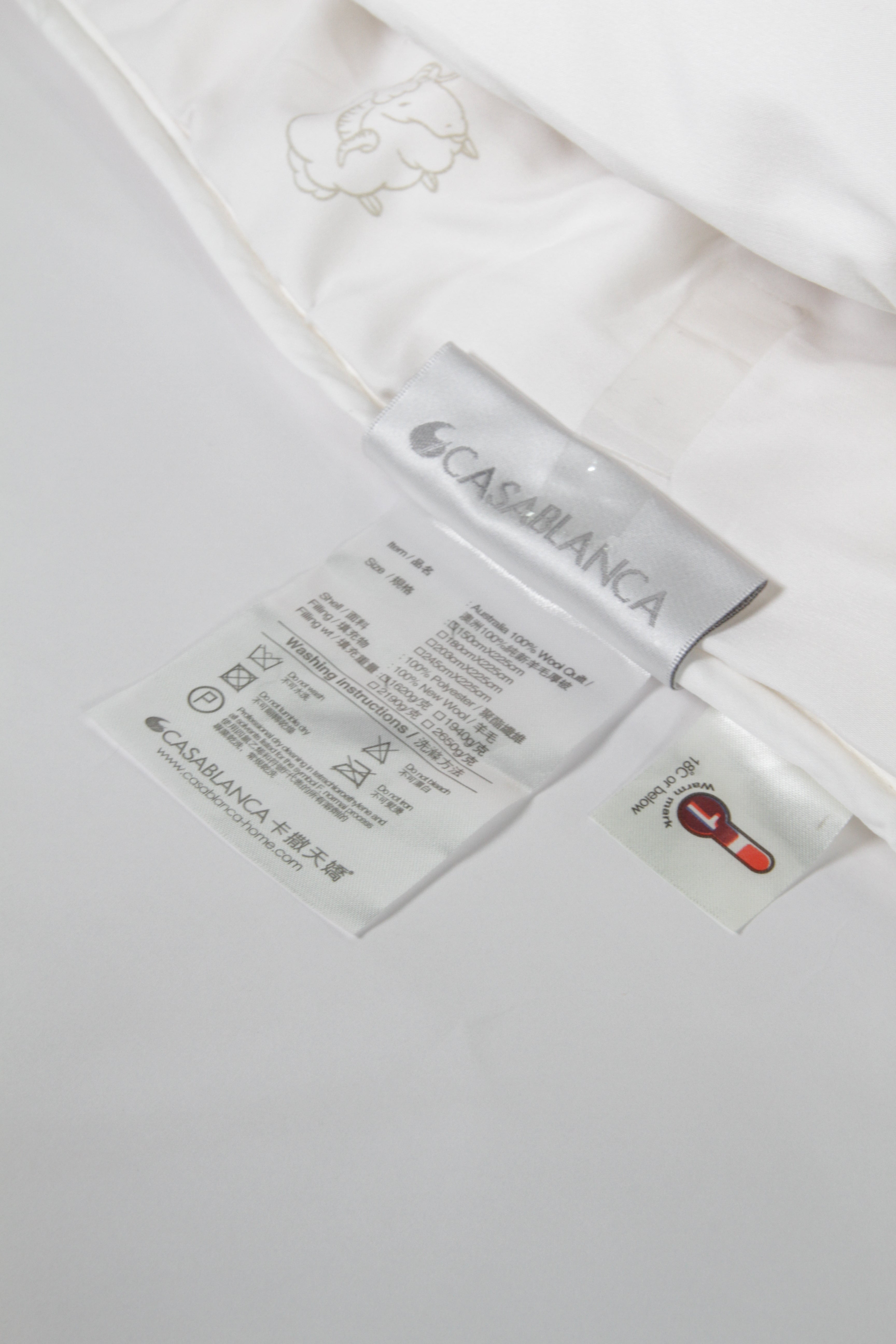 Casablanca 澳洲100%純新羊毛厚被(NP000AWQ) – Casablanca卡撒天嬌網上商店